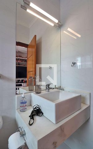 Casa para alugar com 210m², 3 quartos e 2 vagasBanheiro da Suíte 2