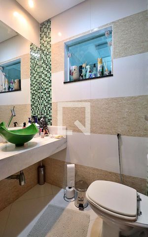 Casa para alugar com 210m², 3 quartos e 2 vagasLavabo