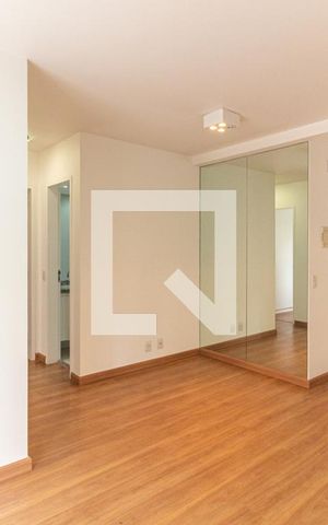 Apartamento à venda com 53m², 2 quartos e 1 vaga Apartamento à venda com 53m², 2 quartos e 1 vagaSala