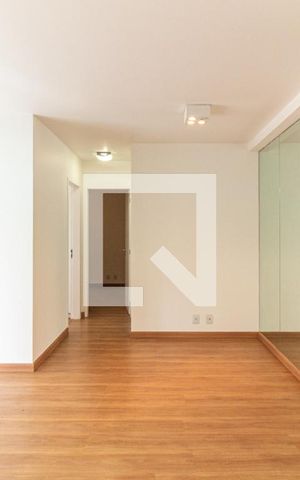 Apartamento à venda com 53m², 2 quartos e 1 vaga Apartamento à venda com 53m², 2 quartos e 1 vagaSala