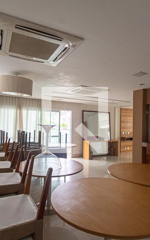 Apartamento à venda com 75m², 2 quartos e 1 vaga Apartamento à venda com 75m², 2 quartos e 1 vagaÁrea comum