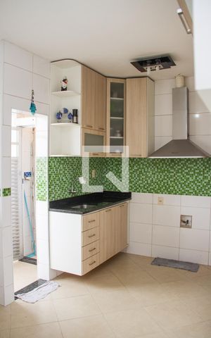 Apartamento à venda com 80m², 2 quartos e 1 vagaCozinha
