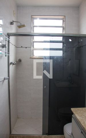 Apartamento à venda com 80m², 2 quartos e 1 vagaBanheiro Social