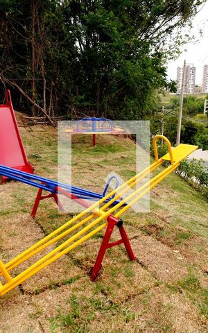 Apartamento para alugar com 46m², 2 quartos e 2 vagasÁrea comum - Playground