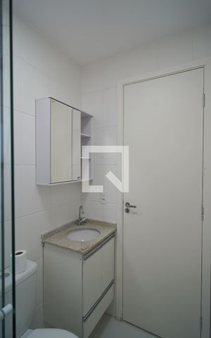 Apartamento para alugar com 46m², 2 quartos e 2 vagasBanheiro
