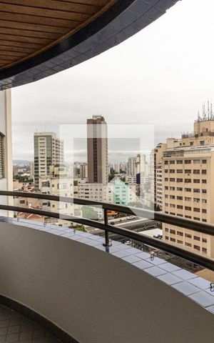 Apartamento para alugar com 62m², 2 quartos e 1 vagaVaranda