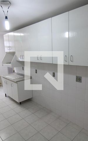 Apartamento à venda com 172m², 4 quartos e 2 vagasCozinha