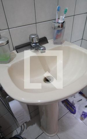 Apartamento à venda com 57m², 2 quartos e 1 vagaBanheiro