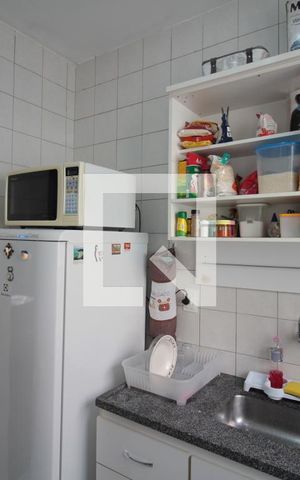 Apartamento à venda com 57m², 2 quartos e 1 vagaCozinha