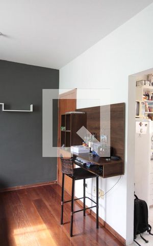 Apartamento à venda com 57m², 2 quartos e 1 vagaSala