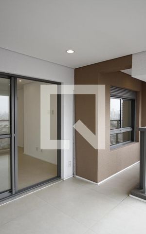 Apartamento à venda com 73m², 2 quartos e 1 vagaVaranda