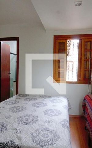 Casa à venda com 180m², 3 quartos e 2 vagasSuíte 3