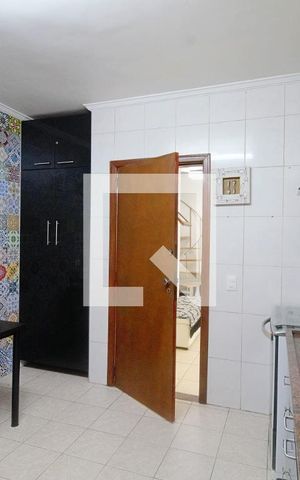 Casa à venda com 180m², 3 quartos e 2 vagasCozinha