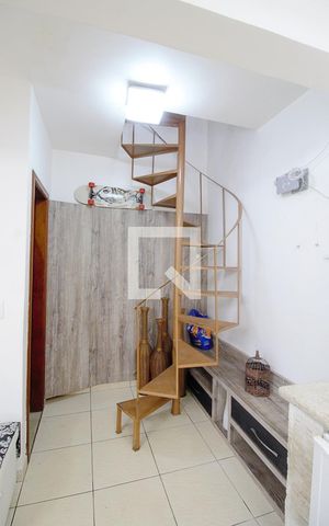 Casa à venda com 180m², 3 quartos e 2 vagasQuintal