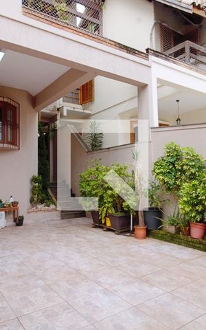 Casa à venda com 180m², 3 quartos e 2 vagasGaragem