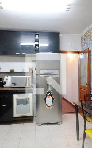 Casa à venda com 180m², 3 quartos e 2 vagasCozinha