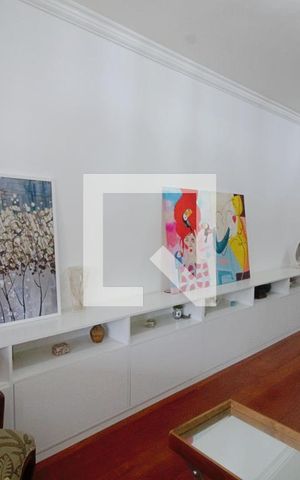 Casa à venda com 180m², 3 quartos e 2 vagasSala