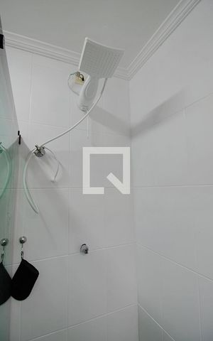 Casa à venda com 180m², 3 quartos e 2 vagasBanheiro da Suíte 1