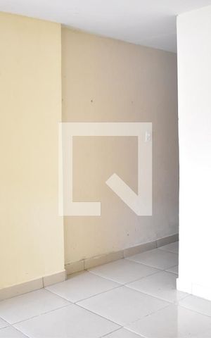 Casa para alugar com 48m², 1 quarto e sem vagaSala