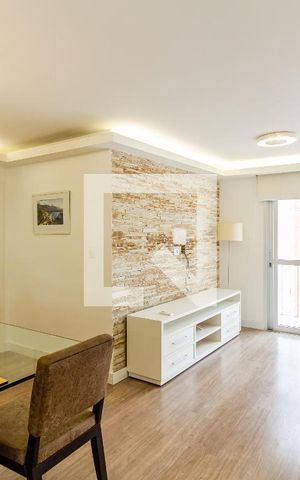Apartamento para alugar com 60m², 2 quartos e 1 vaga Apartamento para alugar com 60m², 2 quartos e 1 vagaSala