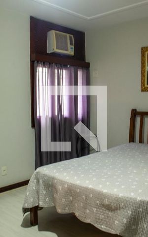 Casa à venda com 648m², 3 quartos e 8 vagas Casa à venda com 648m², 3 quartos e 8 vagasSuíte 1