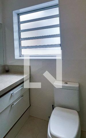 Casa à venda com 342m², 6 quartos e 4 vagasBanheiro