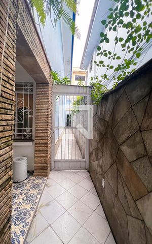 Casa à venda com 342m², 6 quartos e 4 vagasGaragem