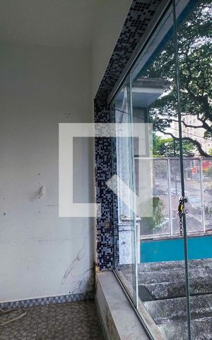 Casa à venda com 342m², 6 quartos e 4 vagasVaranda