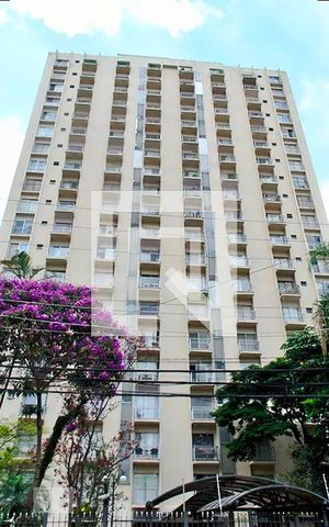 Apartamento à venda com 53m², 1 quarto e 1 vagaFachada