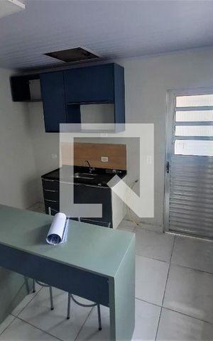Studio para alugar com 42m², 1 quarto e sem vaga Studio para alugar com 42m², 1 quarto e sem vagaSala/Cozinha