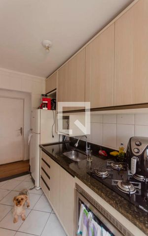 Apartamento à venda com 45m², 2 quartos e 1 vaga Apartamento à venda com 45m², 2 quartos e 1 vagaCozinha