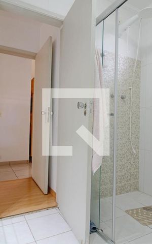 Casa à venda com 400m², 5 quartos e 2 vagas Casa à venda com 400m², 5 quartos e 2 vagasBanheiro da Suíte 1