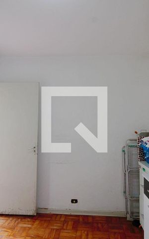 Casa à venda com 400m², 5 quartos e 2 vagas Casa à venda com 400m², 5 quartos e 2 vagasQuarto de Serviço