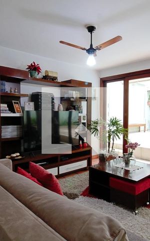 Casa à venda com 400m², 5 quartos e 2 vagas Casa à venda com 400m², 5 quartos e 2 vagasSala 2
