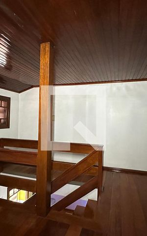 Casa à venda com 400m², 3 quartos e 2 vagasQuarto - Andar superior
