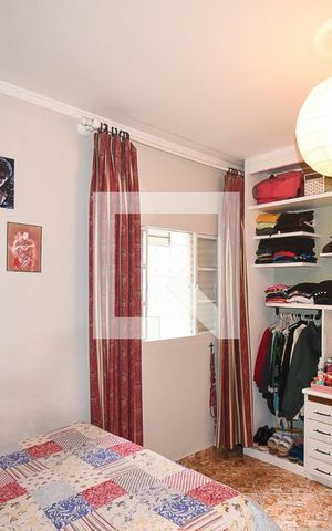 Casa de condomínio à venda com 225m², 3 quartos e 2 vagas Casa de condomínio à venda com 225m², 3 quartos e 2 vagasQuarto 2