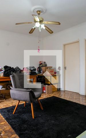 Casa à venda com 430m², 4 quartos e 7 vagas Casa à venda com 430m², 4 quartos e 7 vagasSala 2