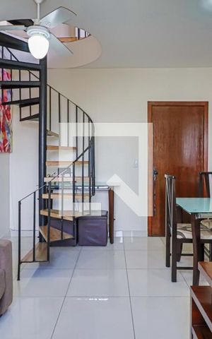 Apartamento à venda com 105m², 2 quartos e 2 vagasSala