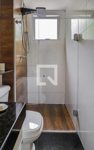Apartamento para alugar com 63m², 2 quartos e 2 vagasBanheiro do Quarto 1 Suíte 