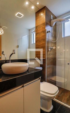 Apartamento para alugar com 63m², 2 quartos e 2 vagasBanheiro do Corredor 