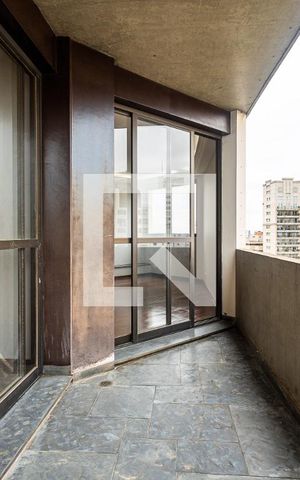 Apartamento à venda com 230m², 5 quartos e 3 vagasVaranda da Sala