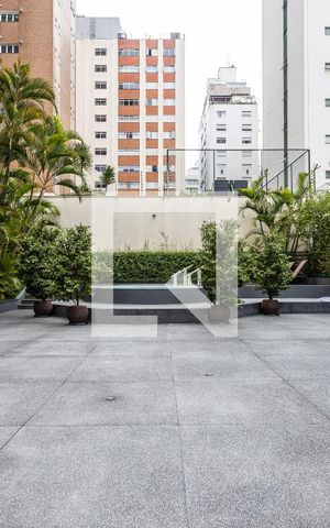 Apartamento à venda com 230m², 5 quartos e 3 vagasÁrea comum - Piscina