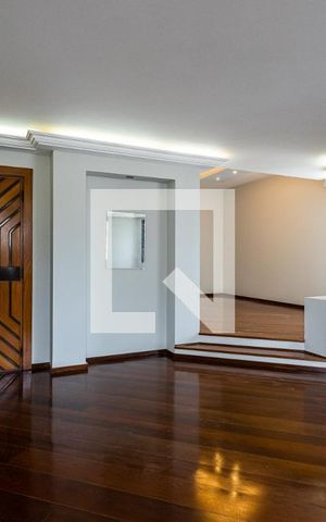 Apartamento à venda com 230m², 5 quartos e 3 vagasSala