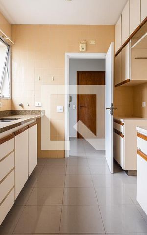 Apartamento à venda com 230m², 5 quartos e 3 vagasCozinha