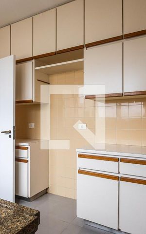 Apartamento à venda com 230m², 5 quartos e 3 vagasCozinha