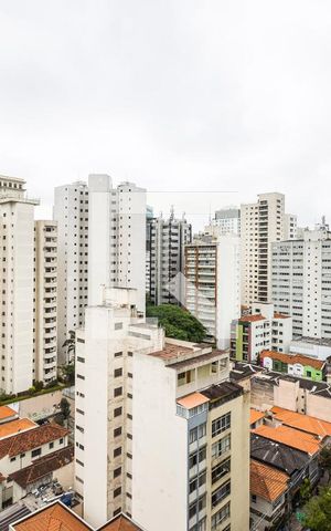 Apartamento à venda com 230m², 5 quartos e 3 vagasVaranda da Sala - Vista