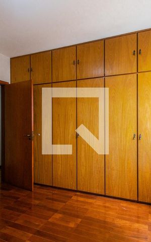 Apartamento à venda com 230m², 5 quartos e 3 vagasQuarto 3