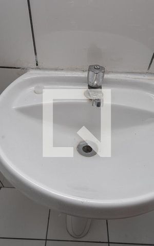 Apartamento à venda com 62m², 2 quartos e 1 vaga Apartamento à venda com 62m², 2 quartos e 1 vagaBanheiro social