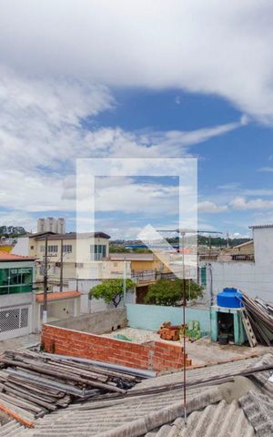 Casa à venda com 300m², 5 quartos e 3 vagas Casa à venda com 300m², 5 quartos e 3 vagasVista Varanda Quarto 1