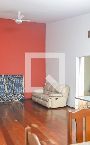 Casa para alugar com 378m², 4 quartos e 4 vagas Casa para alugar com 378m², 4 quartos e 4 vagasSalão de Festas